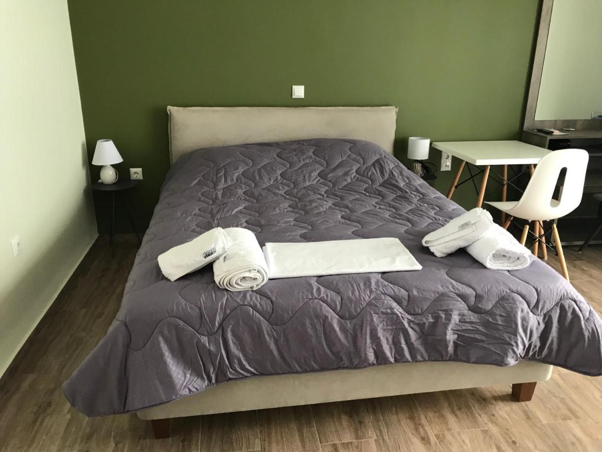 Verga'S Apartments Kalamáta Eksteriør bilde