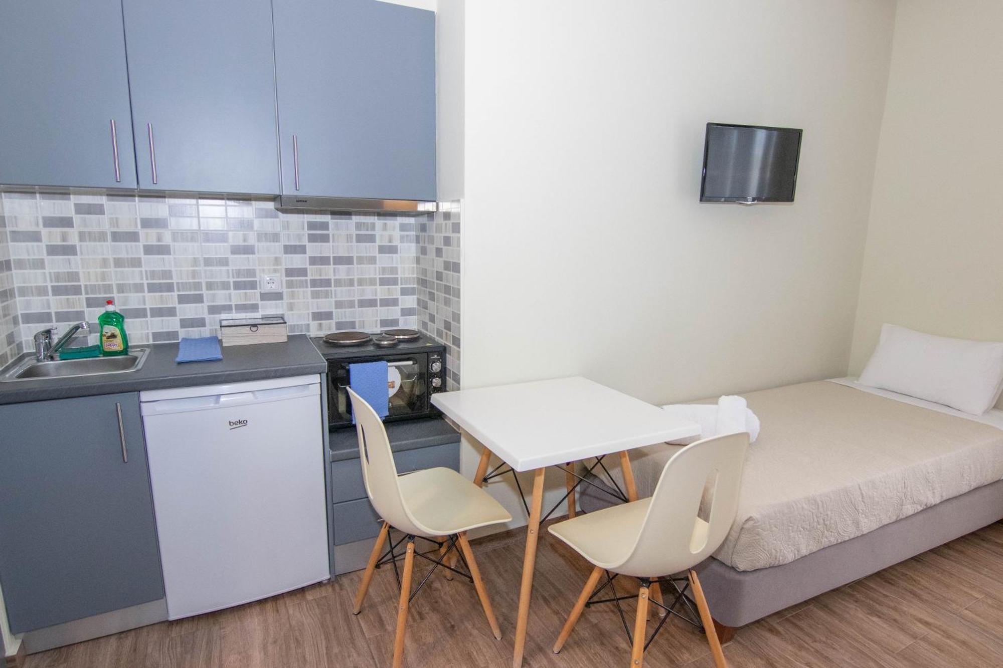 Verga'S Apartments Kalamáta Eksteriør bilde