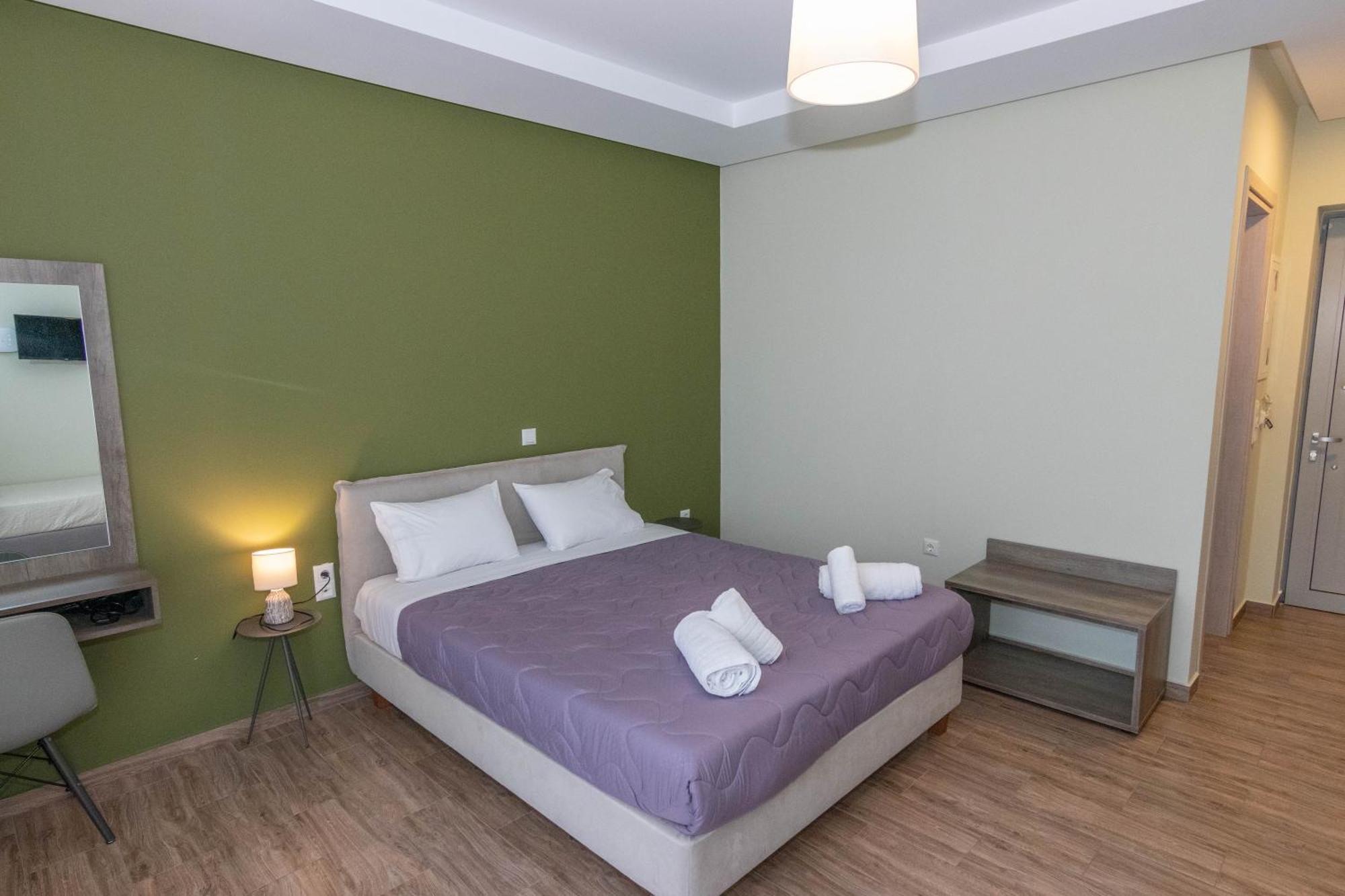 Verga'S Apartments Kalamáta Eksteriør bilde