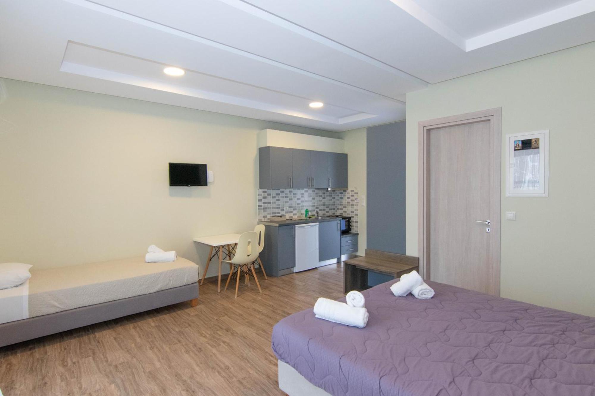 Verga'S Apartments Kalamáta Eksteriør bilde