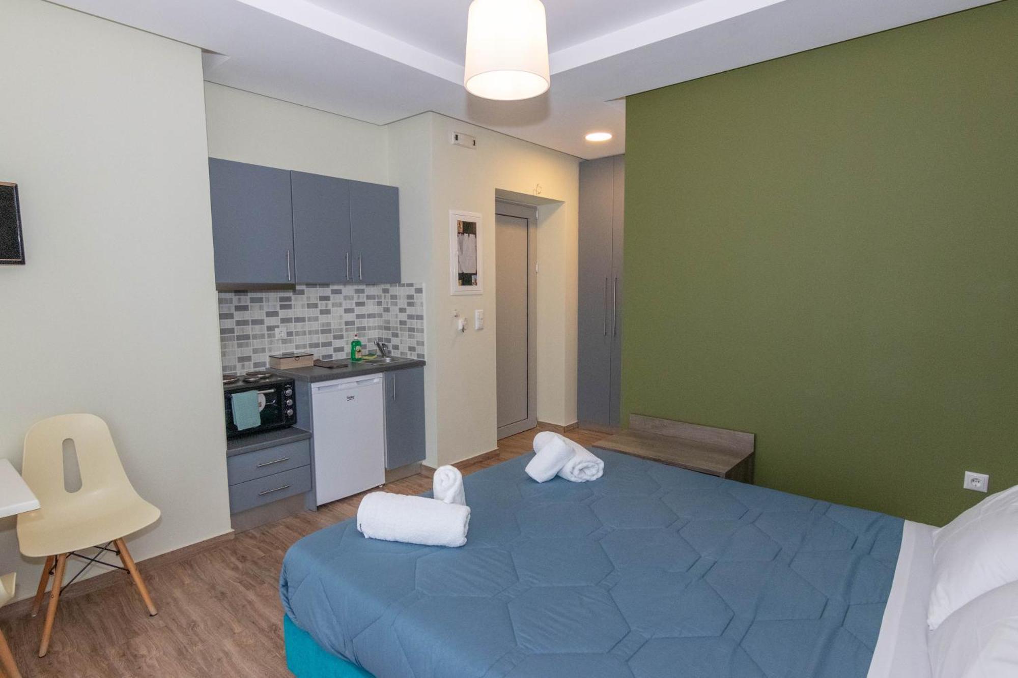 Verga'S Apartments Kalamáta Eksteriør bilde
